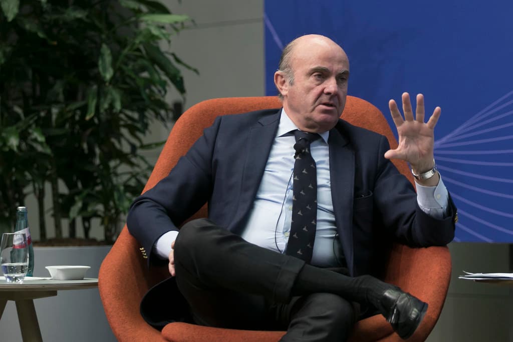 ECB Exposes DeFi's Centralized Core, Demands Action