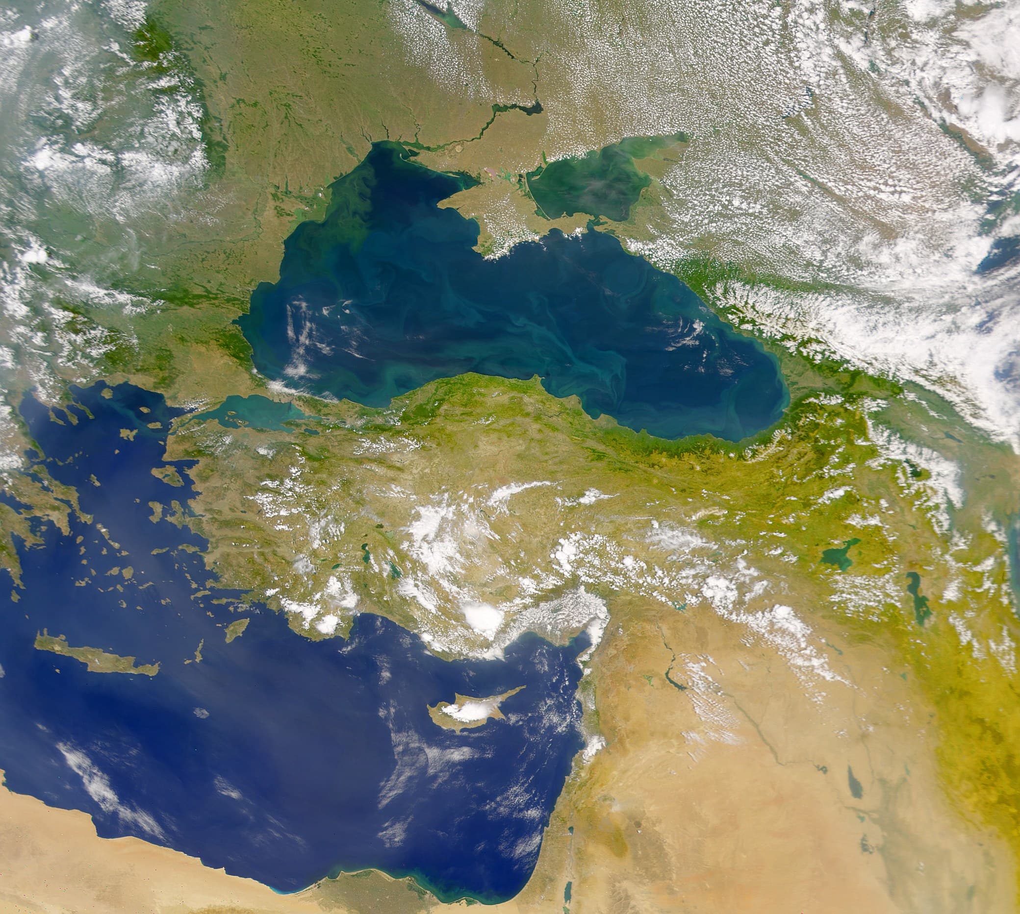 S&P 500 Rises 0.7% as Rosatom Ship Sinking Adds Black Sea Shipping Risk