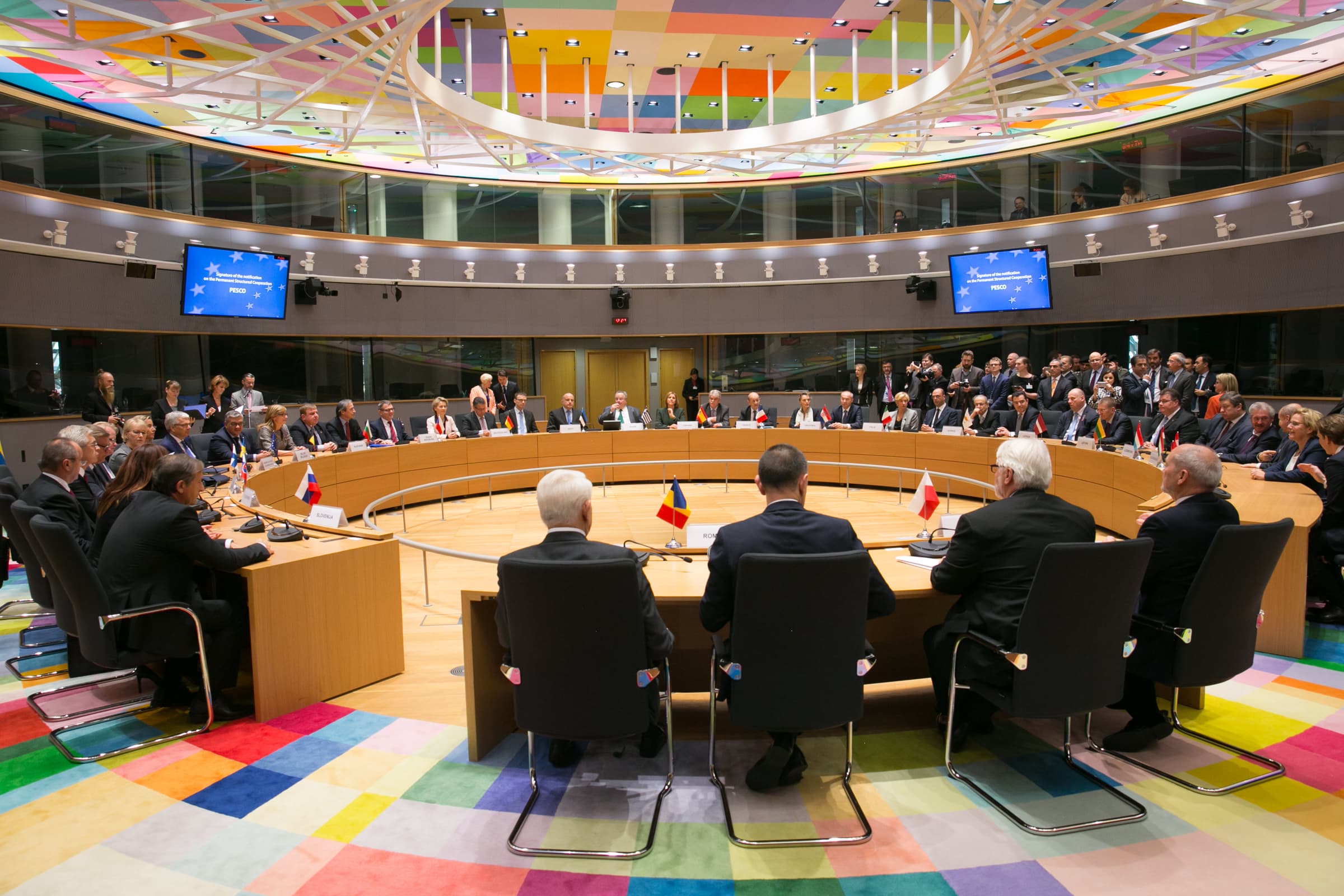 EU Council Security Stance Leaves Bund Yields Flat as Defense Spending Weighs on Growth