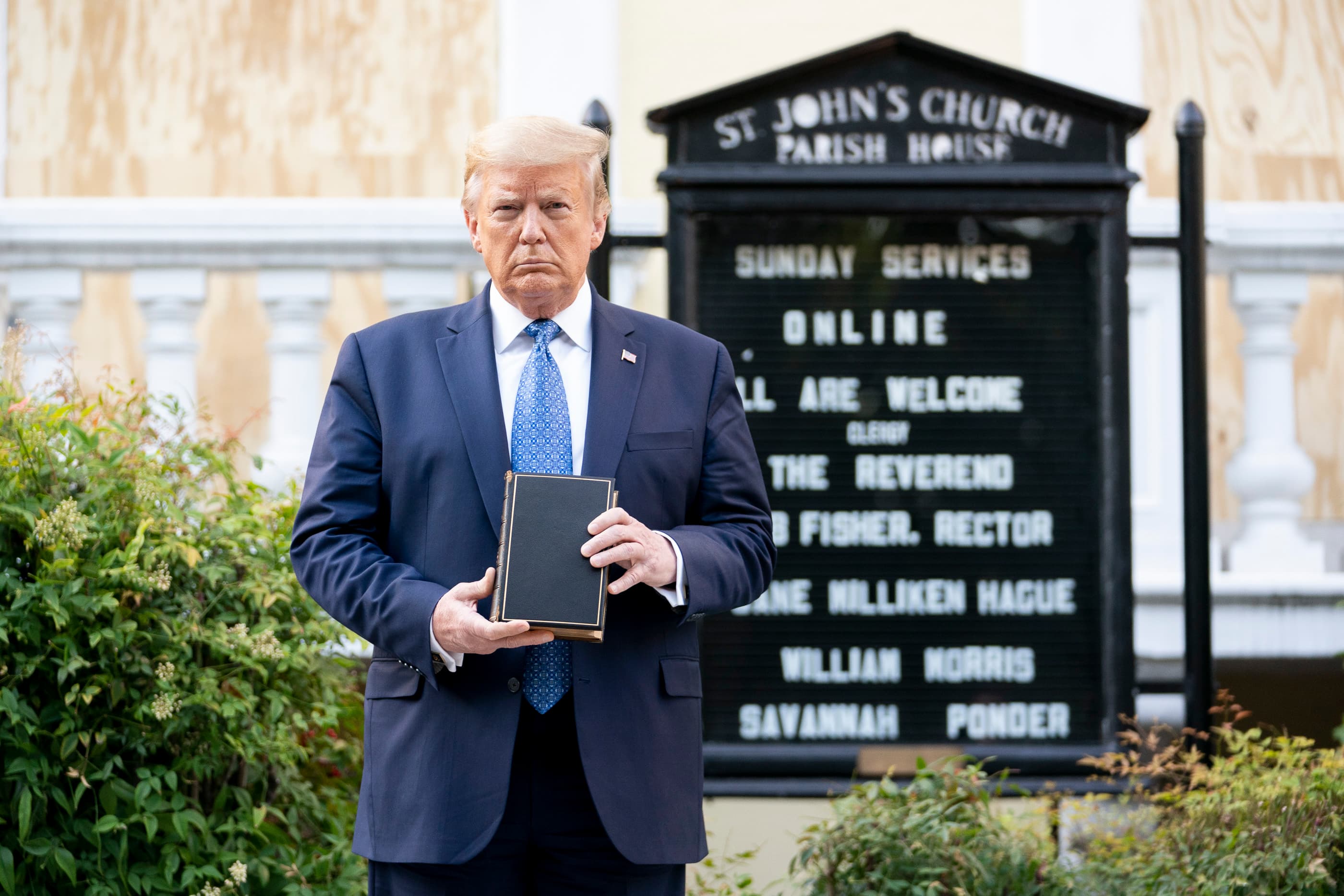 Trump's Midterm Blitz Changes GOP, Funnels $15 Million to Loyal Candidates